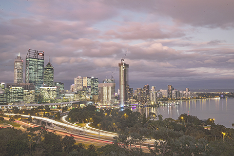 　◎ 在西澳大利亞州首府珀斯拍攝的城市夜景。