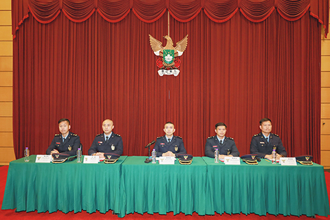 ◎ 消防局昨公佈今年首季工作數據,期間出勤一萬三千多宗,同比減少八百九十一宗。