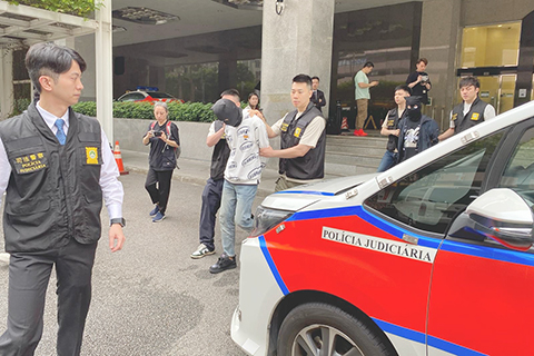 ◎ 粵澳警方合作在十二小時內偵破搶劫案。