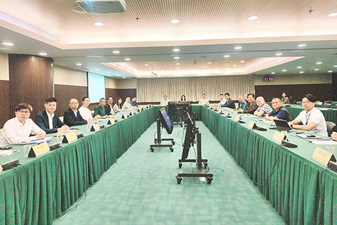 ◎ 交諮會探討優化巴士路線和行人過路設施。