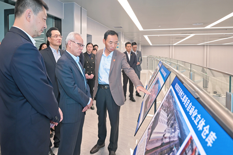 ◎ 行政長官岑浩輝到惠州大亞灣經濟技術開發區考察能源項目。