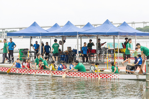 ◎ 超過一百場文化及體育活動在澳門各區上演。