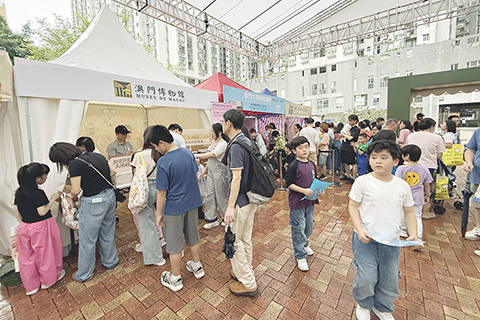 ◎ 不少市民到場參與活動。